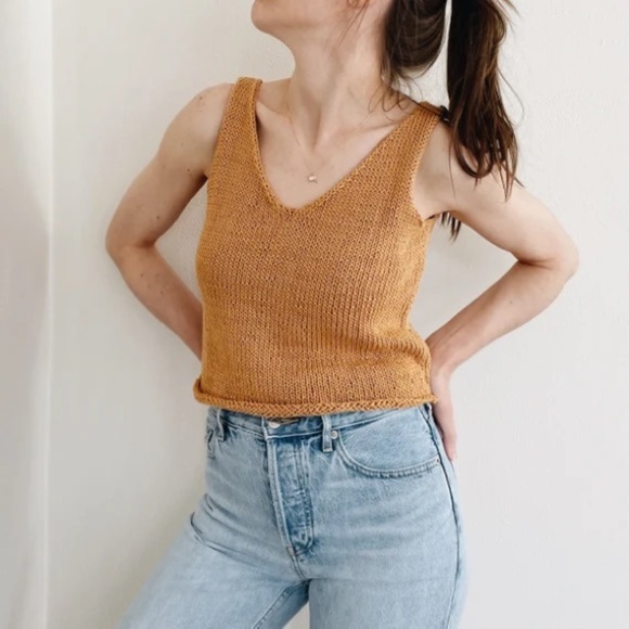 H&M Tops - H&M Golden Knit tank top
